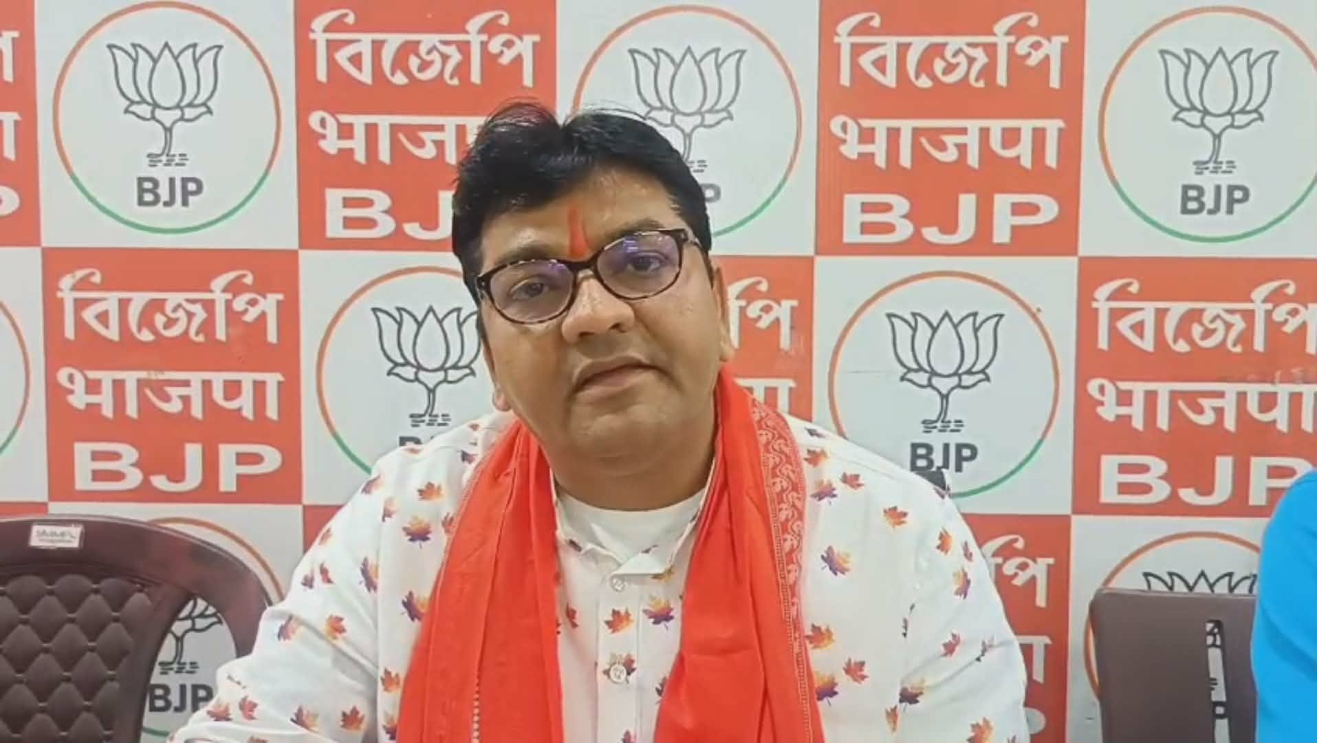 মেয়রের হস্তক্ষেপে স্বাভাবিক হলো জল সরবরাহ 