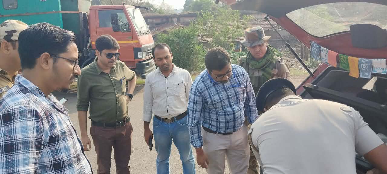 বিধানসভা নির্বাচন, ‘নাকা পয়েন্ট’ পরিদর্শনে মহকুমা শাসক