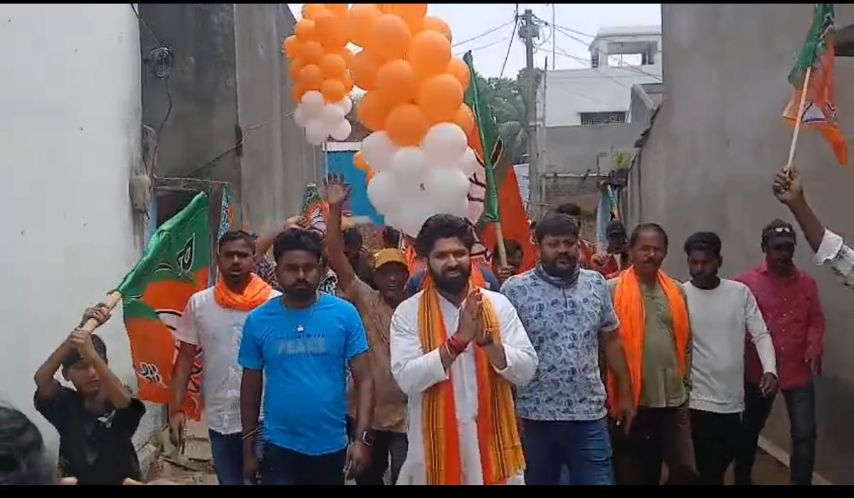 প্রচার থেকেই এলাকার অনুন্নয়ন নিয়ে রাজ্যের শাসকদলকে কড়া ভাষায় আক্রমণ করলেন অরিজিৎ রায়