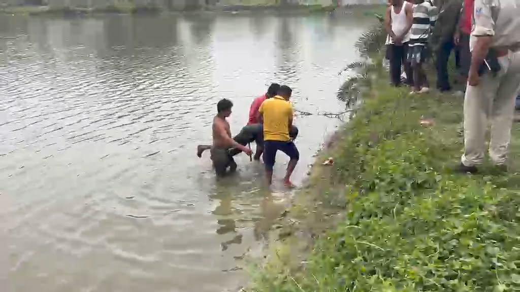 অন্ডালে পুকুর থেকে নিখোঁজ যুবকের মৃতদেহ উদ্ধার, এলাকায় চাঞ্চল্য
