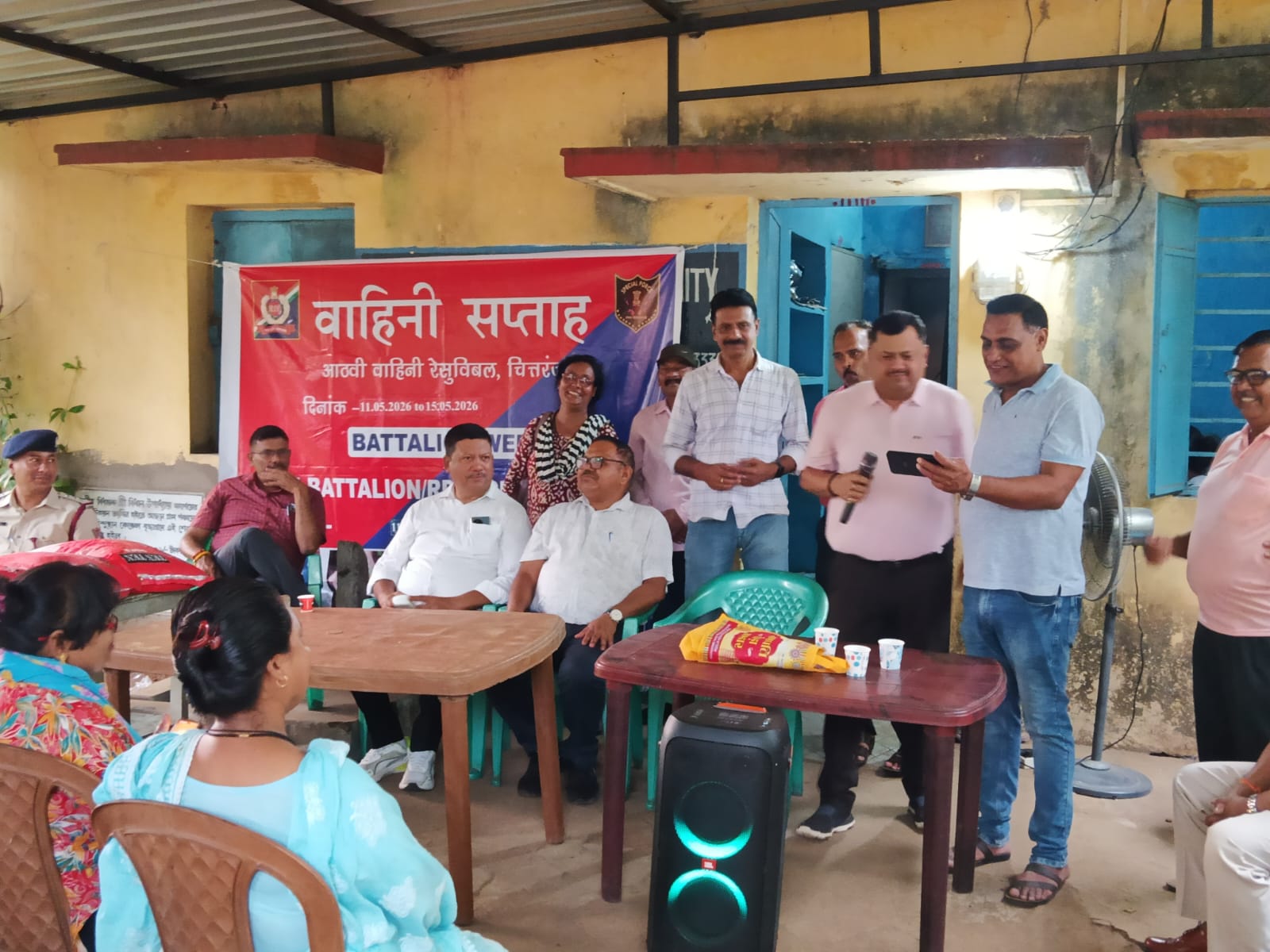 সালানপুর ব্লকের হিন্দুস্থান কেবেলস বৃদ্ধাশ্রমের আবাসিকদের সাথে এইট ব্যাটালিয়ন সপ্তাহ পালন করল করা হল ধুম ধামের সাথে
