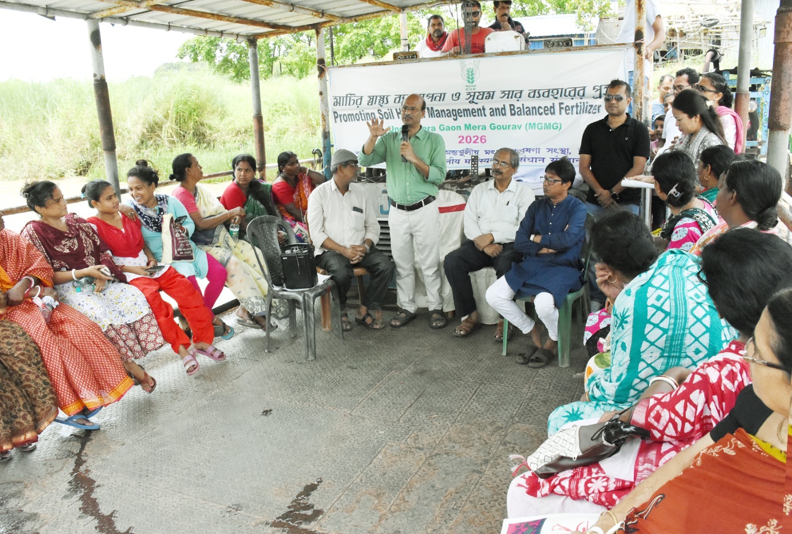 পশ্চিমবঙ্গে সুষম সার ব্যবহারের ওপর অনন্য নৌকা-ভিত্তিক সচেতনতা অভিযানের সূচনা করল আইসিএআর-সিআইএফআরআই (ICAR-CIFRI)