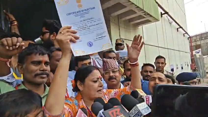 আসানসোল দক্ষিণে অগ্নিমিত্রার দাপুটে জয়, তৃণমূলকে কড়া নিশানা