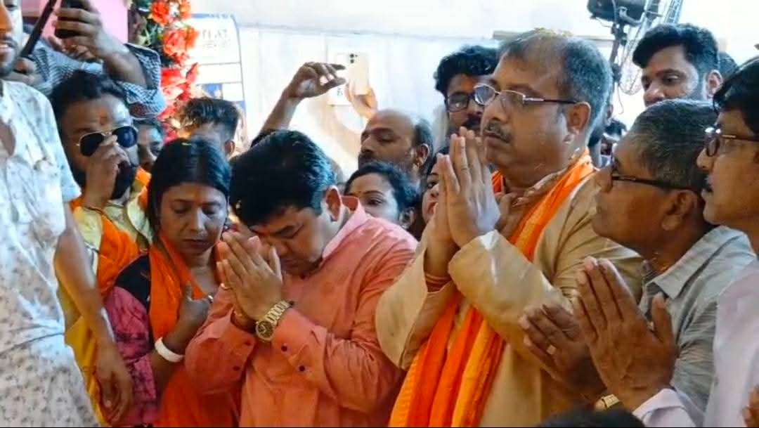প্রতীক্ষার অবসান: বস্তিন বাজার দুর্গামন্দিরে শুরু হলো নিত্যপুজো