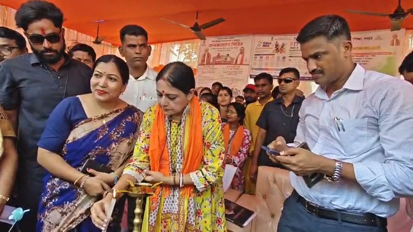 বার্ণপুরে রাজ্য সরকারের জনকল্যাণ শিবিরের সূচনা