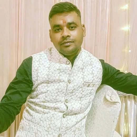 পথ দুর্ঘটনায় মৃত হোম গার্ড, শোকের ছায়া নিয়ামতপুর ফাঁড়িতে