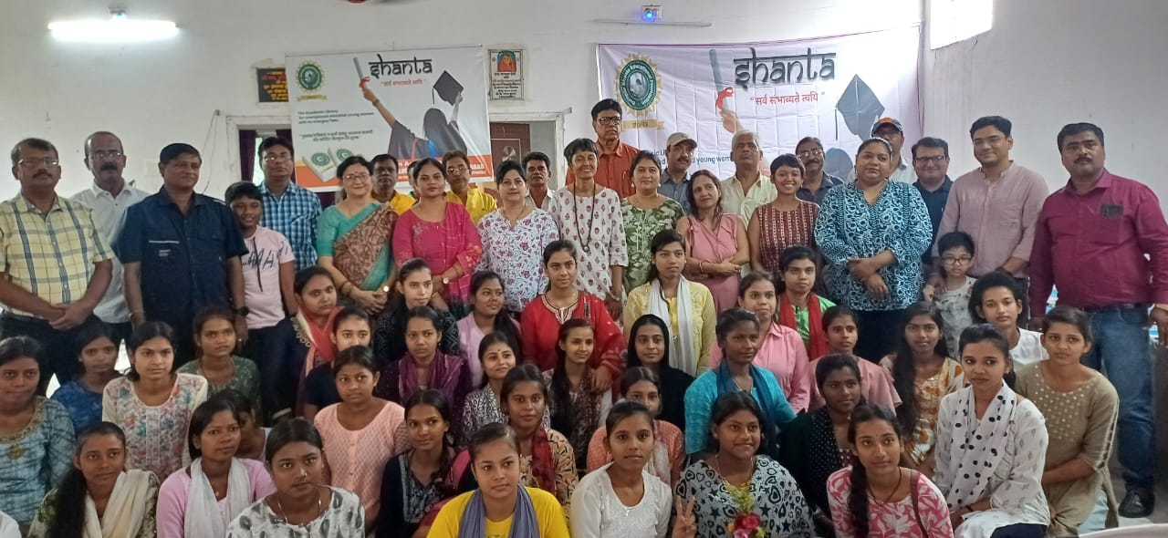 বেকার তরুণীদের জন্য আসানসোলে শুরু হলো বিনামূল্যে পাঠাগার ও প্রশিক্ষণ বেকার তরুণীদের জন্য আসানসোলে শুরু হলো বিনামূল্যে পাঠাগার ও প্রশিক্ষণ