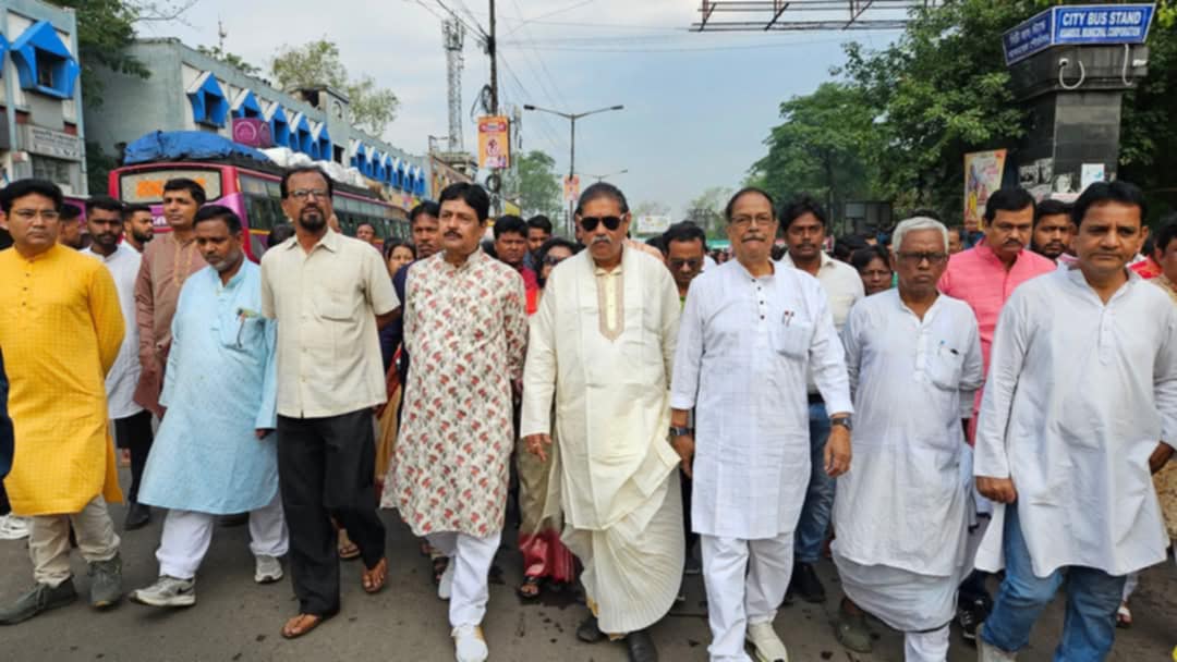 শোভাযাত্রা ও নানান অনুষ্ঠানের মাধ্যমে আসানসোলে পালিত হলো নববর্ষ শোভাযাত্রা ও নানান অনুষ্ঠানের মাধ্যমে আসানসোলে পালিত হলো নববর্ষ