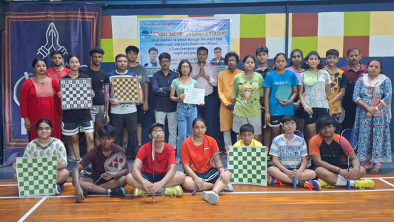 বিশ্ব ক্রীড়াঙ্গনে ভারতের অভিনব উপহার নতুন আকর্ষণীয় কনসেপ্ট গেম “চেসমিন্টন” বিশ্ব ক্রীড়াঙ্গনে ভারতের অভিনব উপহার নতুন আকর্ষণীয় কনসেপ্ট গেম “চেসমিন্টন”