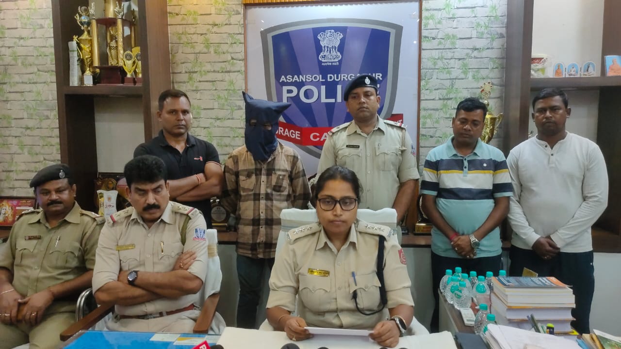 উদ্ধার চুরি যাওয়া মোটরবাইক, গ্রেফতার এক উদ্ধার চুরি যাওয়া মোটরবাইক, গ্রেফতার এক