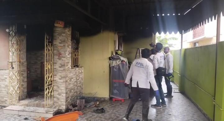 আসানসোল অগ্নিকাণ্ডের রহস্য উন্মোচনে ফরেনসিক তদন্ত, ফতেপুরের ট্র্যাজেডির কারণ খোঁজা আসানসোল অগ্নিকাণ্ডের রহস্য উন্মোচনে ফরেনসিক তদন্ত, ফতেপুরের ট্র্যাজেডির কারণ খোঁজা