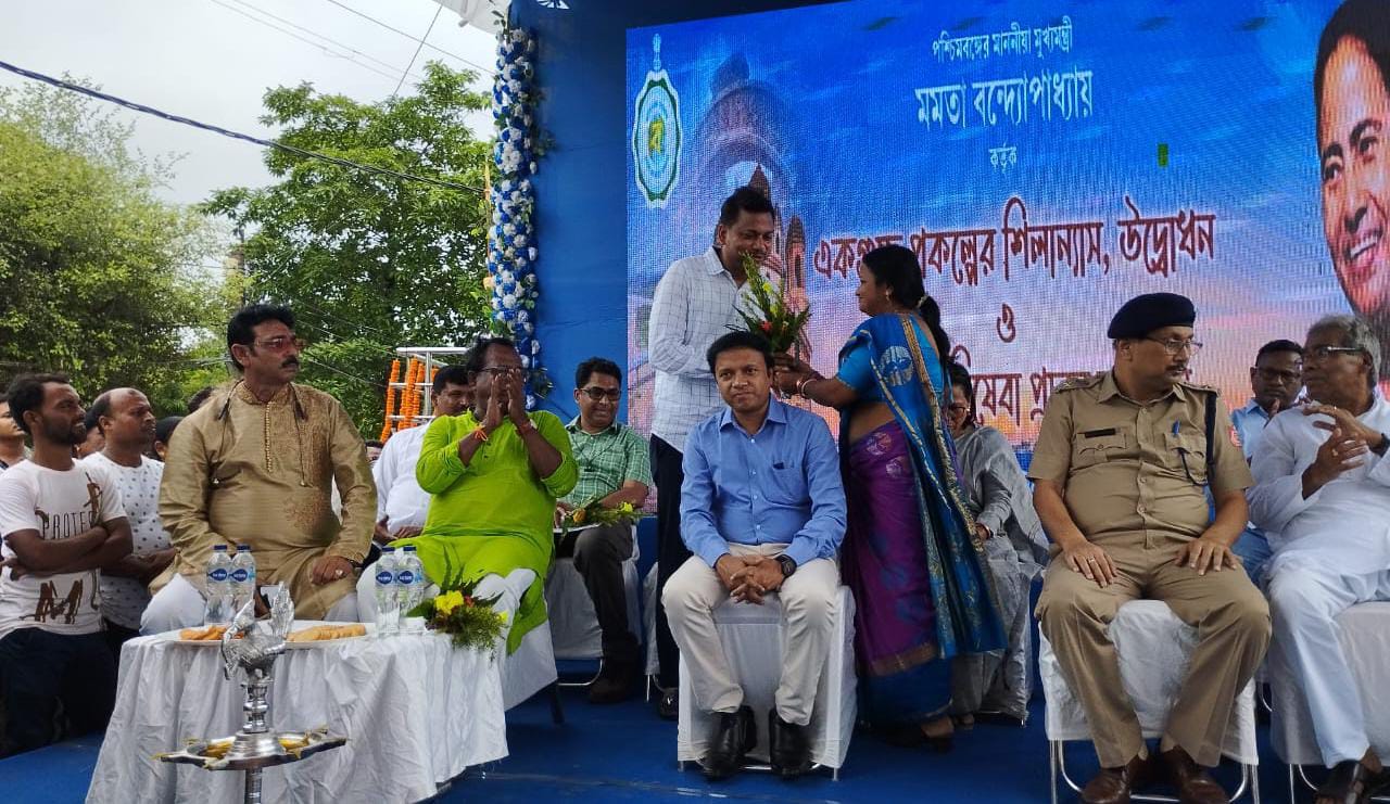 ঐতিহাসিক লালপোল সেতুটি ভার্চুয়াল মাধ্যমে উদ্বোধন করলেন মুখ্যমন্ত্রী