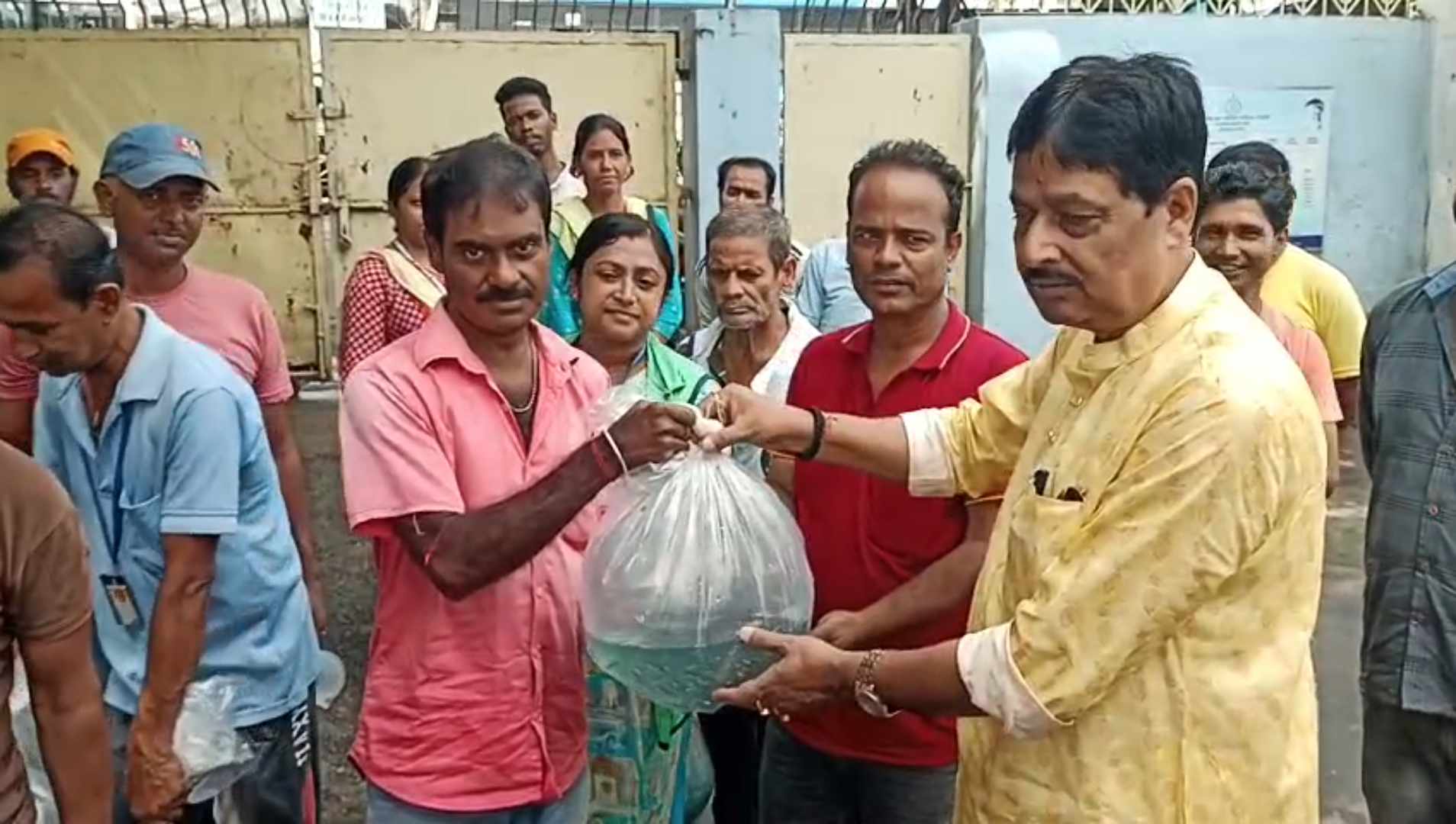 ডেঙ্গুর প্রকোপ প্রতিরোধে অভিনব পদক্ষেপ নিল আসানসোল পুরনিগম