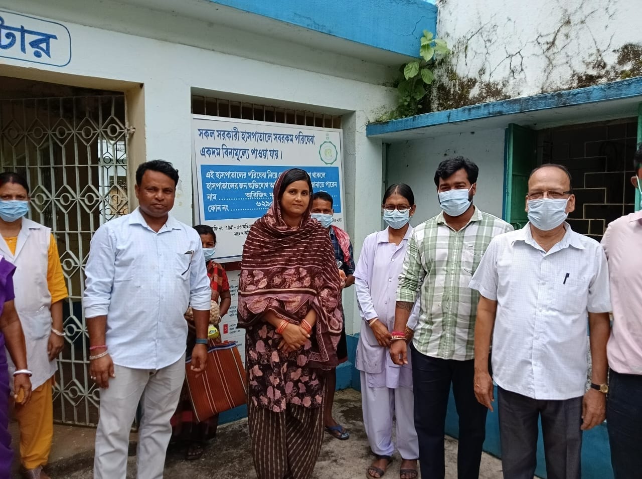 যক্ষা রোগীদের পাশে বাঁকুড়ার বিশিষ্ট সমাজসেবী যক্ষা রোগীদের পাশে বাঁকুড়ার বিশিষ্ট সমাজসেবী