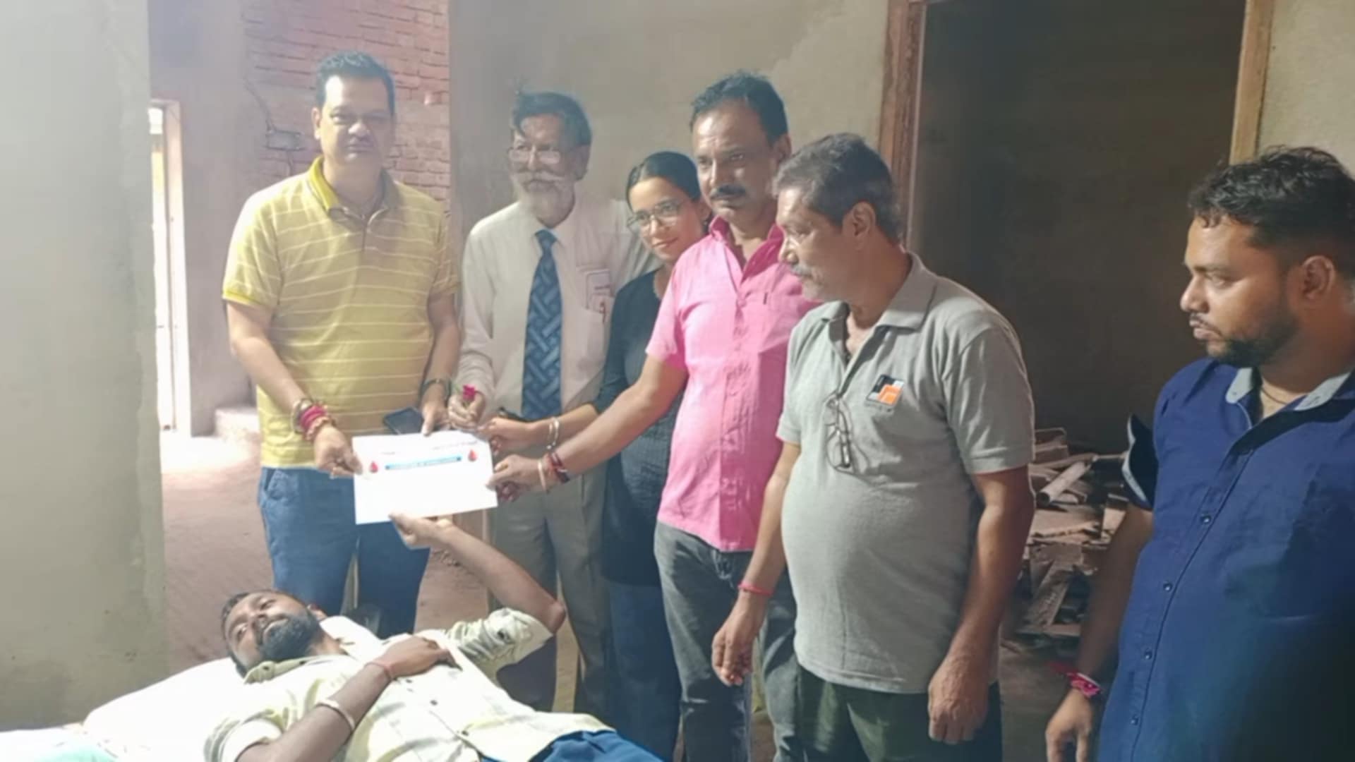 গণেশ পূজো উপলক্ষে স্বেচ্ছায় রক্তদান শিবিরের আয়োজন
