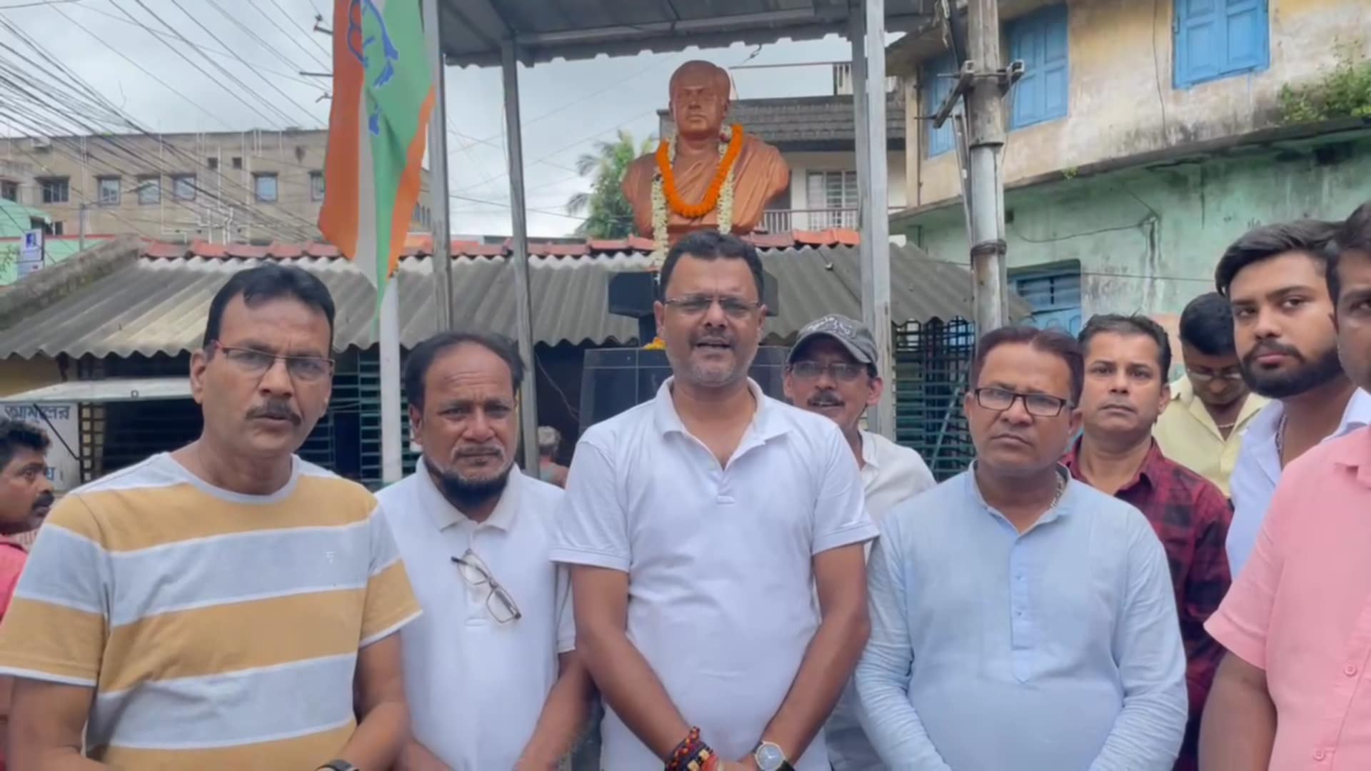 রাজীব গান্ধীর জন্মদিনে শ্রদ্ধা জানান কংগ্রেস নেতৃত্ব রাজীব গান্ধীর জন্মদিনে শ্রদ্ধা জানান কংগ্রেস নেতৃত্ব