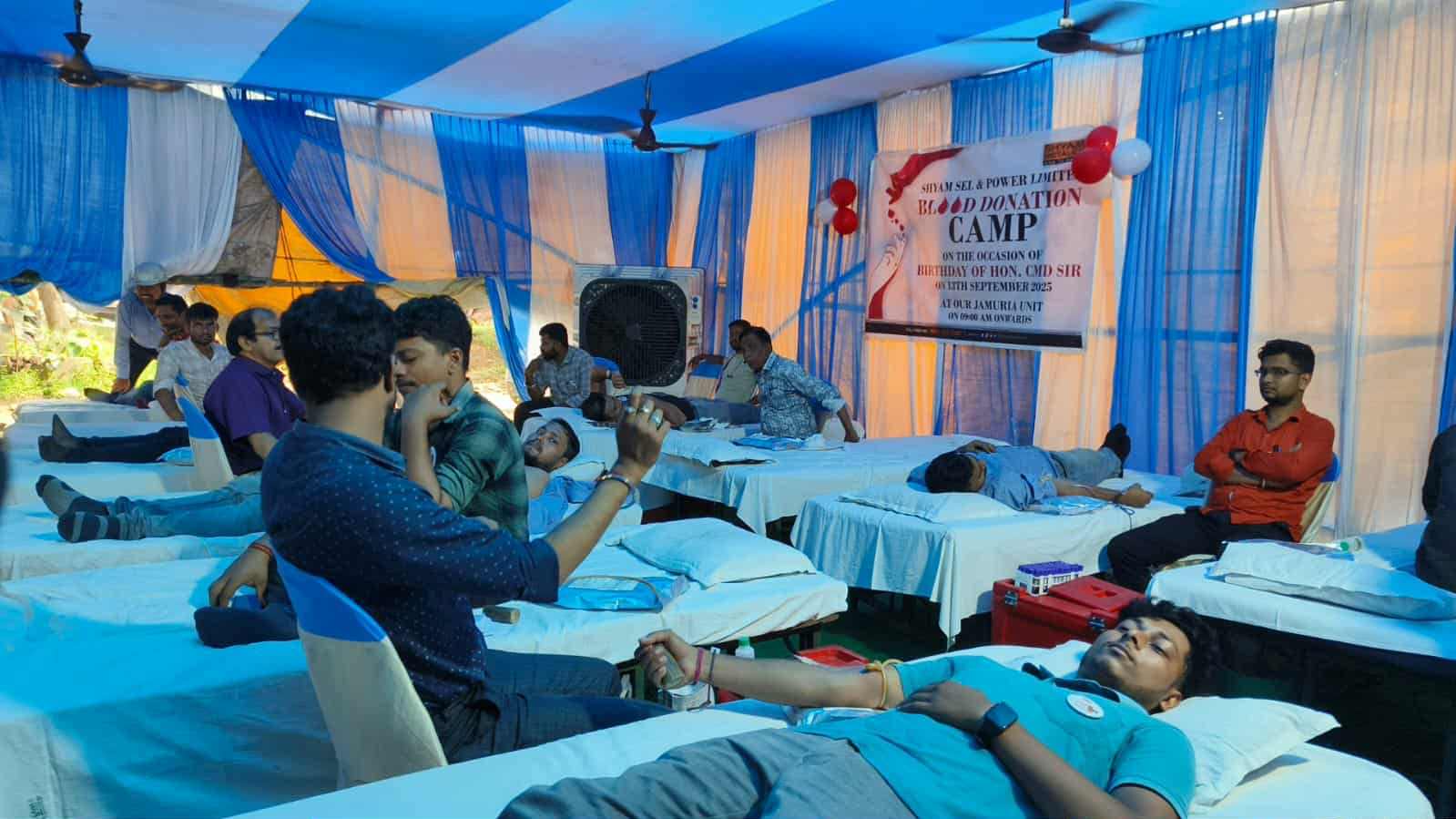 जामुड़िया के श्याम मेटालिक्स प्राइवेट फैक्ट्री में मेगा रक्तदान शिविर का आयोजन जामुड़िया के श्याम मेटालिक्स प्राइवेट फैक्ट्री में मेगा रक्तदान शिविर का आयोजन