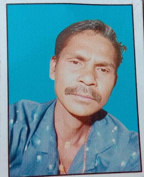 হাসপাতাল থেকে নিখোঁজ রোগীকে না খুঁজে পেয়ে কান্নায় ভেঙে পড়েছে তার পরিবারের সদস্যরা হাসপাতাল থেকে নিখোঁজ রোগীকে না খুঁজে পেয়ে কান্নায় ভেঙে পড়েছে তার পরিবারের সদস্যরা
