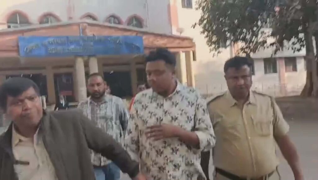 কয়লা মাফিয়ার বিরুদ্ধে সাজা ঘোষণা করল আদালত 