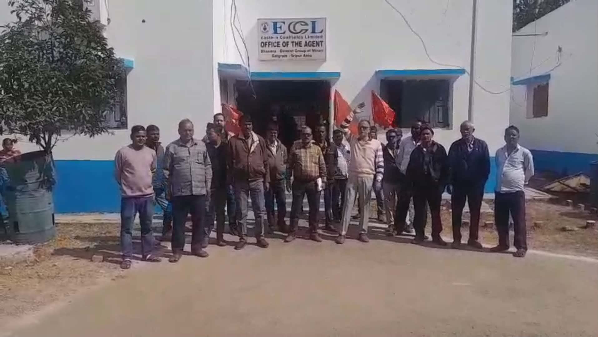 গিরমিট কোলিয়ারিতে ট্রান্সফরমার চুরি করতে গিয়ে হাতেনাতে ধরা পড়ে এক দুষ্কৃতী, আহত নিরাপত্তা রক্ষী