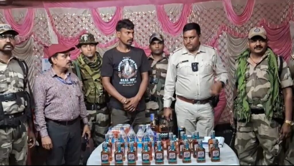 ডুবুর্ডিহি চেকপোস্টে বিপুল পরিমাণ মদ উদ্ধার