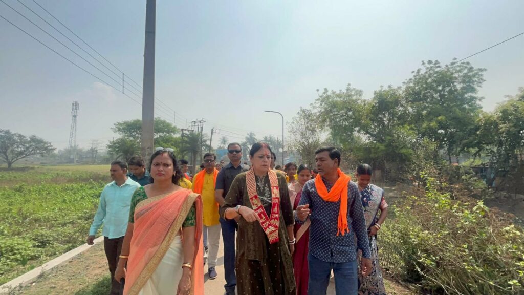 রামনবমীর কলস যাত্রায় অংশ নিলেন বিজেপি প্রার্থী 