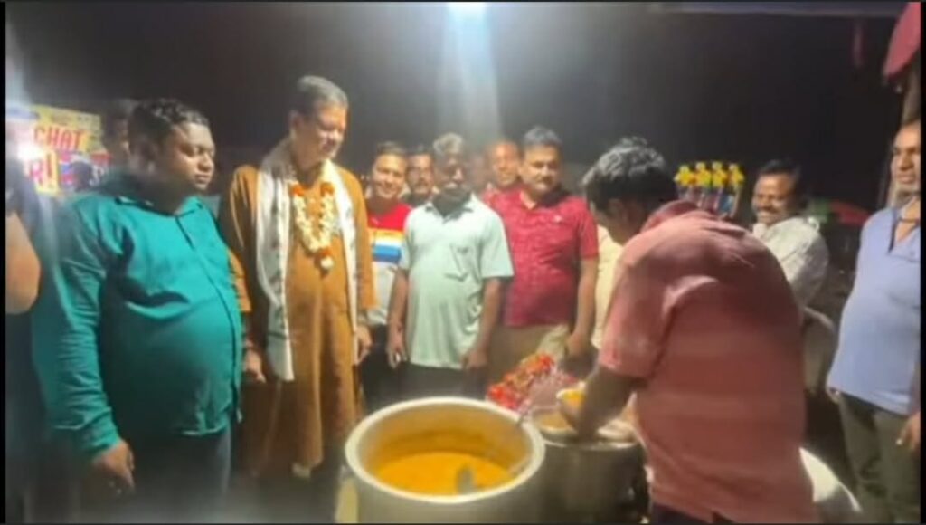 চপ-ঘুগনি রাজনীতির পাল্টা বার্তা তৃণমূল প্রার্থীর  