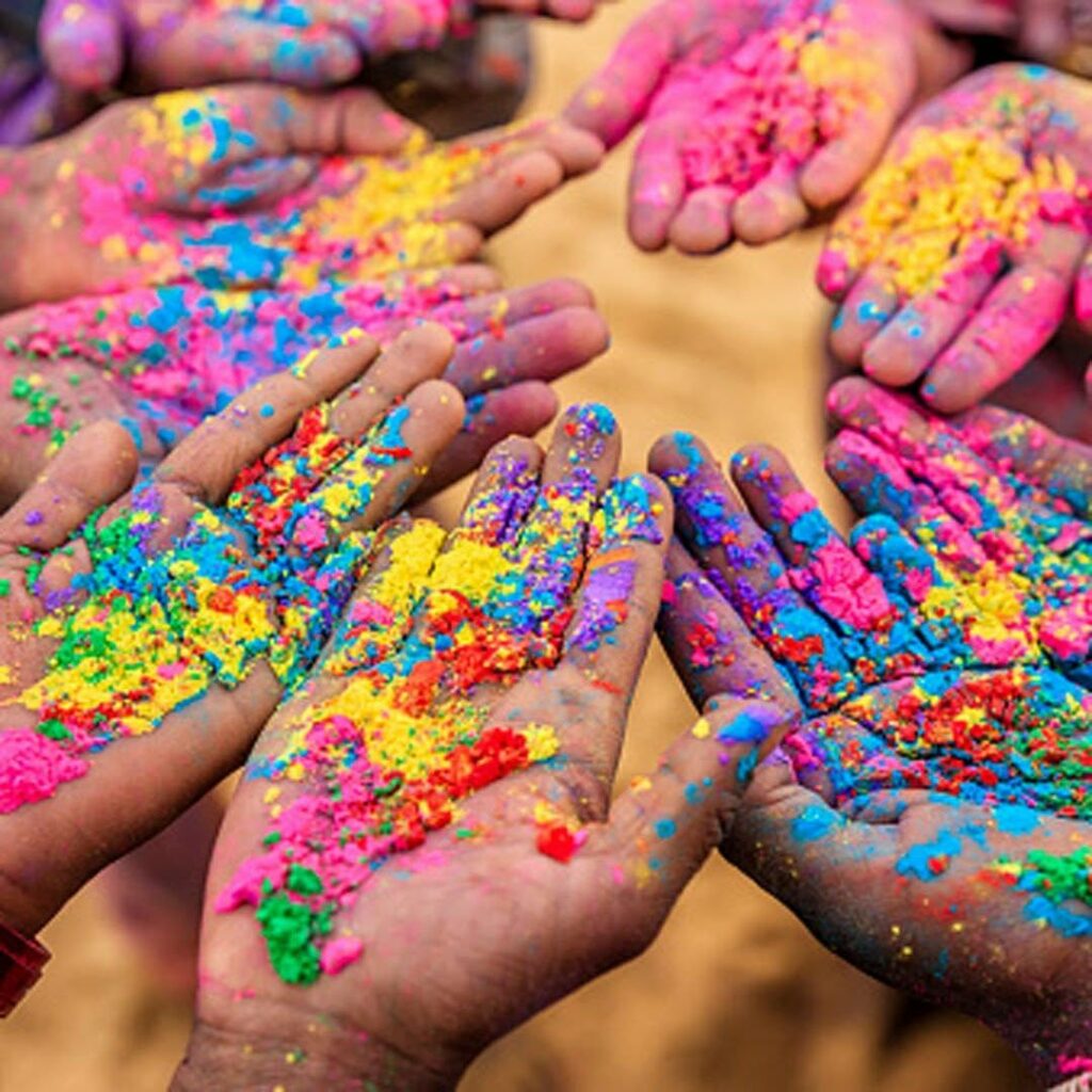 বাঙালির জীবনে দোলযাত্রার তাৎপর্য