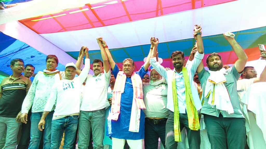 পাণ্ডবেশ্বরে তৃণমূলের ঝোড়ো প্রচার, জনসভায় উপচে পড়া ভিড় — বিজেপিকে কড়া বার্তা নরেন্দ্রনাথ ও প্রতীকের