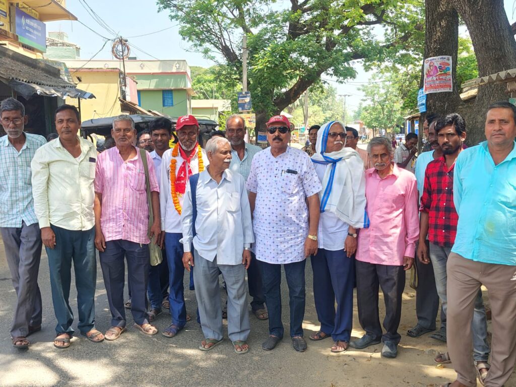 মঙ্গলকোটে লাল ঝাণ্ডার গর্জন, প্রার্থীর সমর্থনে জোরালো প্রচার