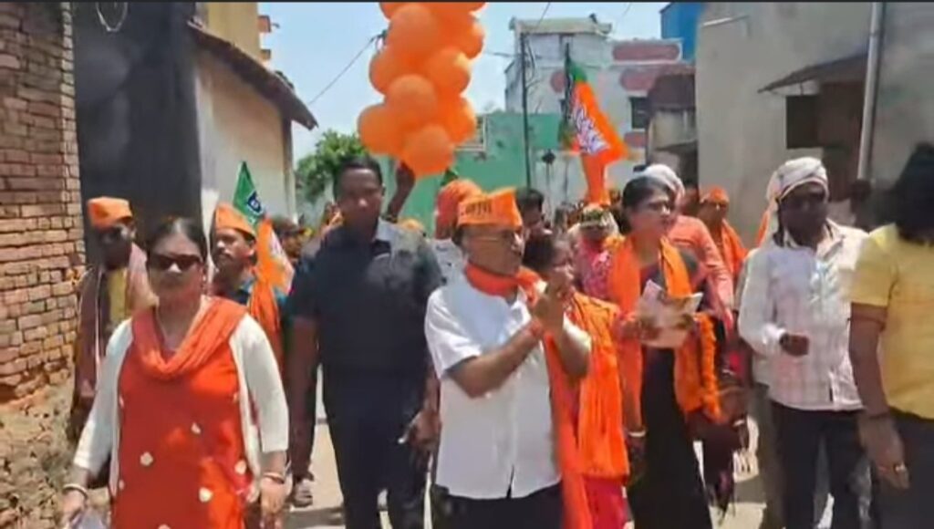 কুলটিতে জয়ের ব্যাপারে আত্মবিশ্বাসী বিজেপি প্রার্থীর জোরদার প্রচার