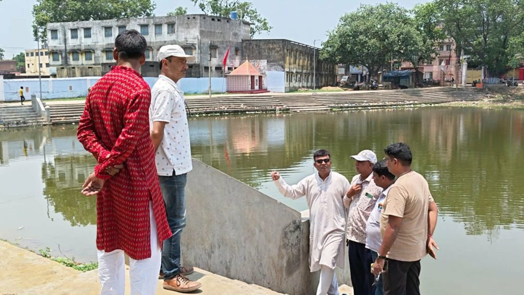 নিয়ামতপুর ছট ঘাট নির্মাণ ঘিরে খুশির হাওয়া: উন্নয়নের গতি ফেরাতে সক্রিয় বিধায়ক